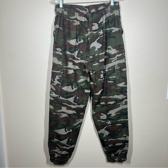 Forever 21 Womens Fatigue Camo Jogger Cargo Pants Size Large Casual - Picture 8 of 10